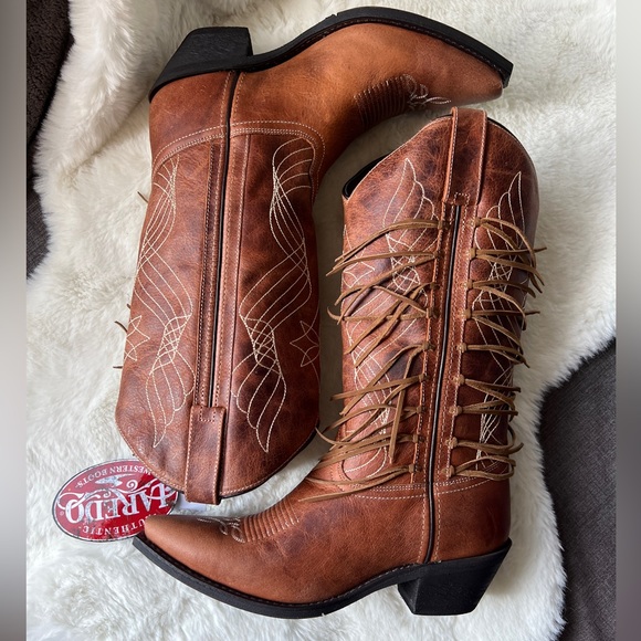 NWT Laredo Blakely Fringe Snip Toe Cowboy boots size 8.5 - Picture 3 of 17